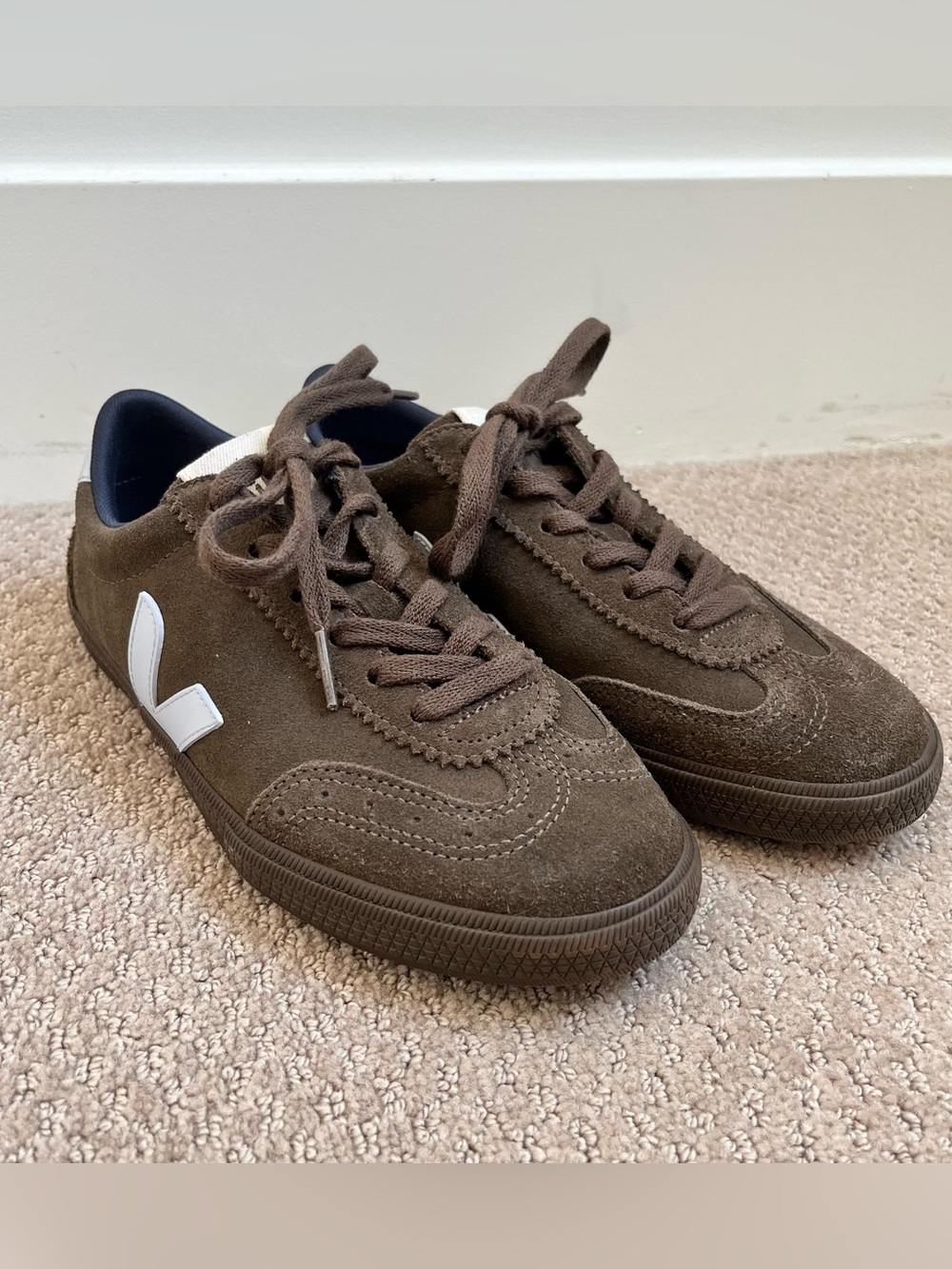 Veja Volley O.T. Sneakers Brown Suede - Picture 4 of 11